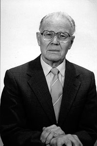 Первый ректор АГУ В.И. Неверов